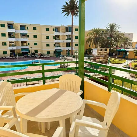 아파트 Sol, Piscina Y Playa Tus Vacaciones *
